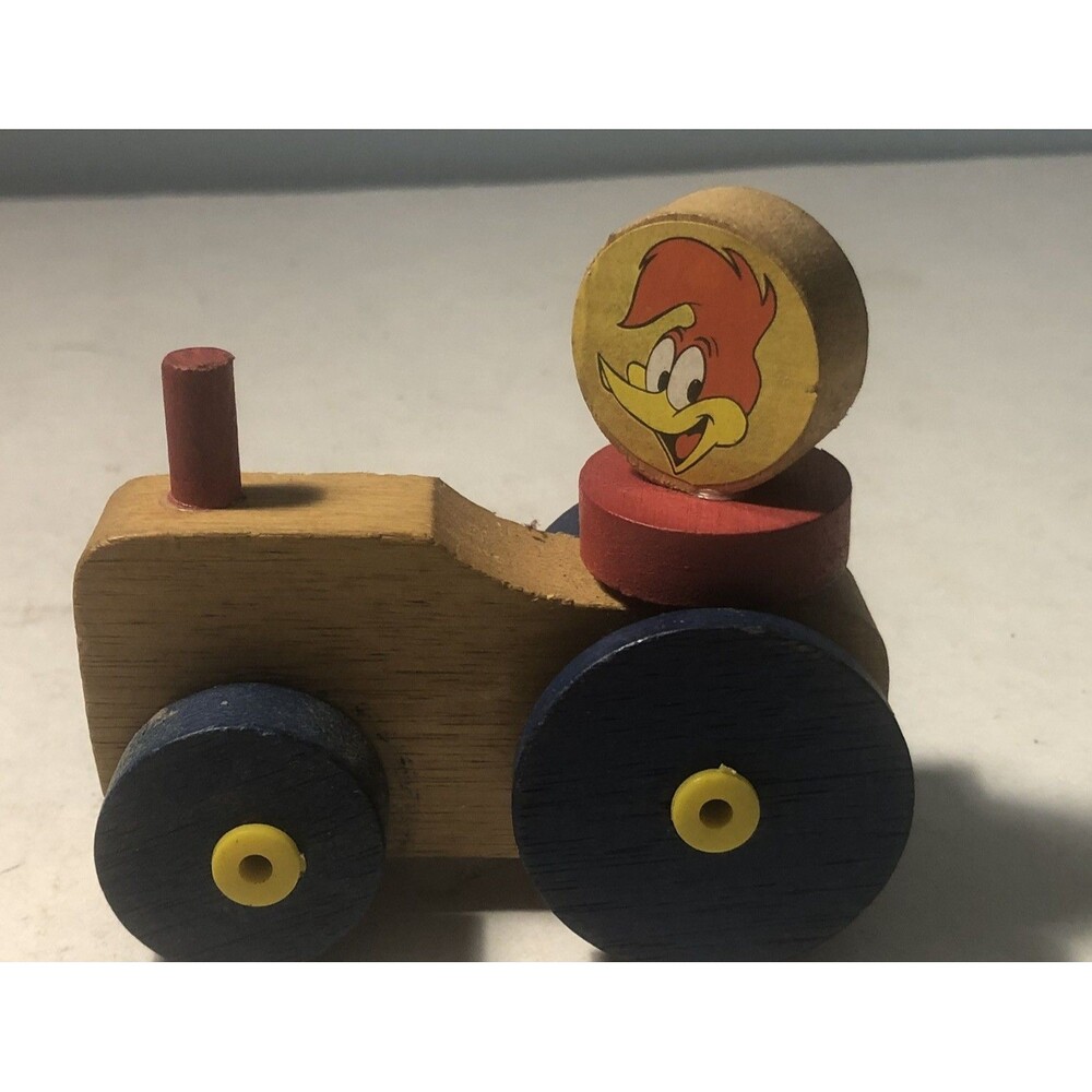 Vtg. Toy Woody Woodpecker In Tractor Head Spins When  Wheels Turn 4”  Tractor